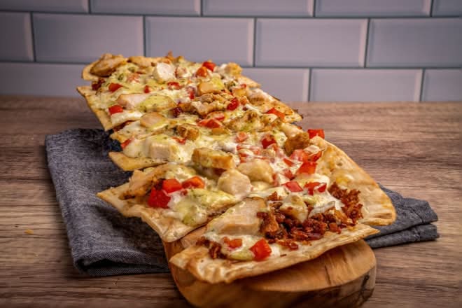 Chicken Bacon Jalapeno Ranch Flatbread