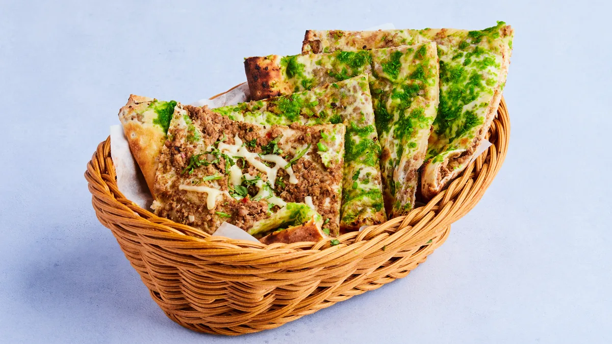 Mix Garlic Naan