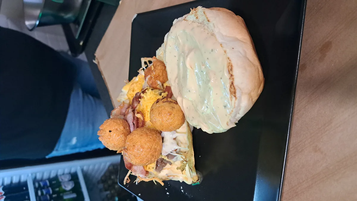 Alekosz Burger