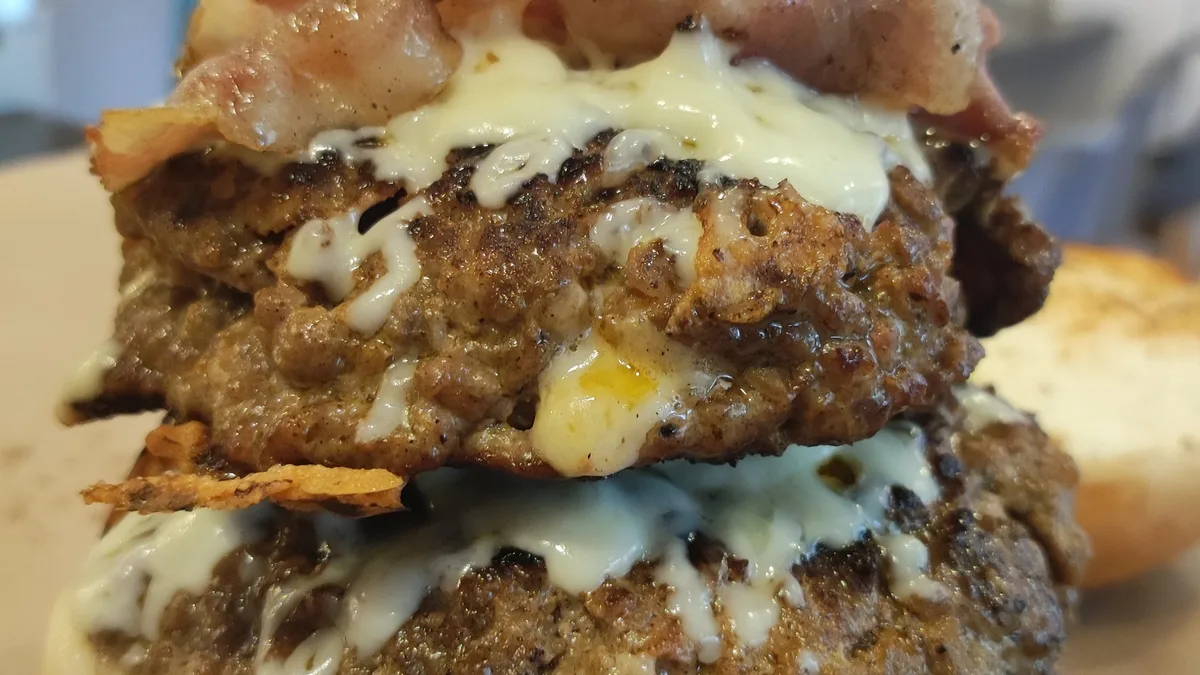 Jucy Lucy Burger EXTRA