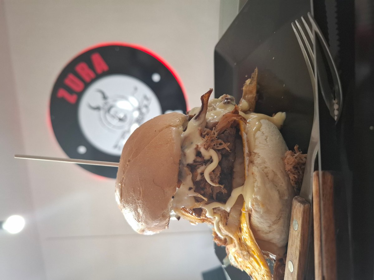 Révész Burger