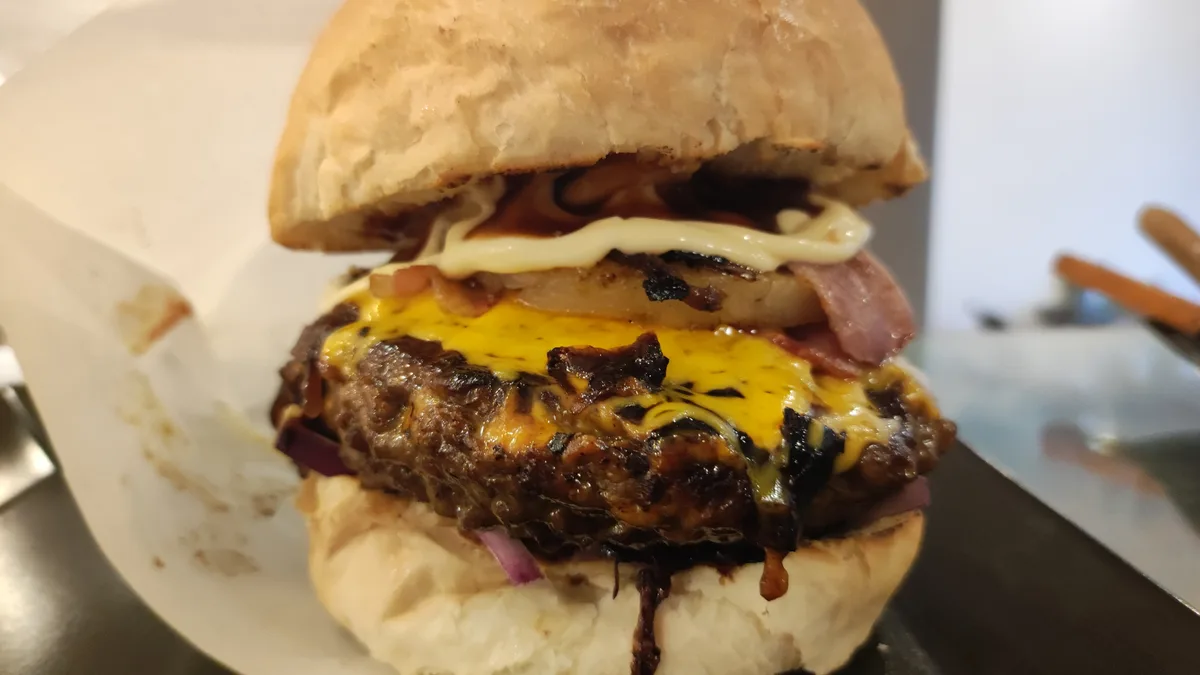 Vladagrof Burger